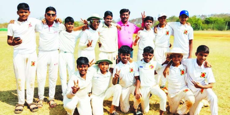 रायगडचा विस्डोम संघावर डावाने विजय