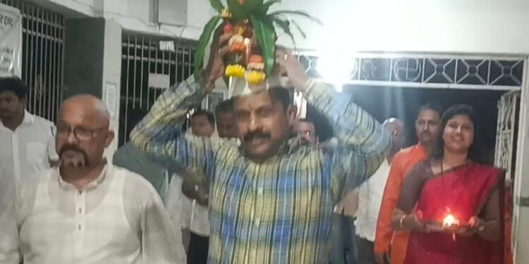 रसायनीत अक्षता कलशाची मिरवणूक