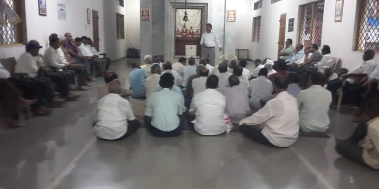 रोहयात नेत्रतपासणी शिबिराला प्रतिसाद