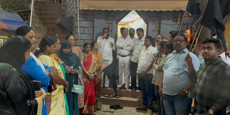 उरण शिवसेनेतर्फे जोरदार निदर्शने