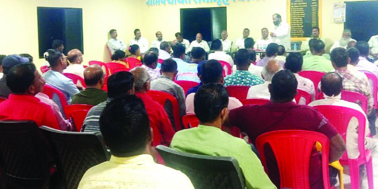 कॉरिडोअरबाधित शेतकरी आक्रमक