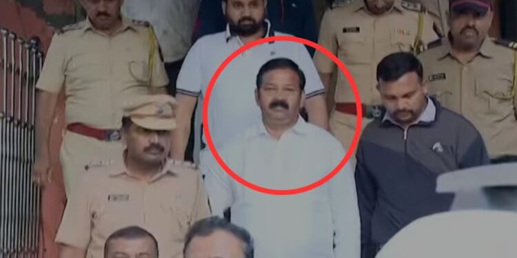 गणपत गायकवाडांवर ॲट्रॉसिटीचा गुन्हा