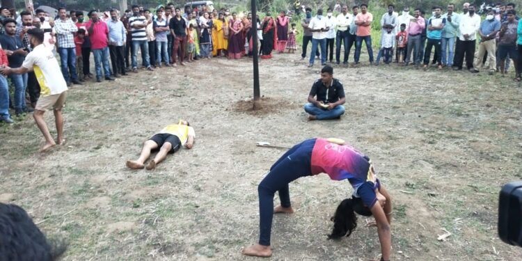 विधायक उपक्रमांनी शिवरायांना मानवंदना