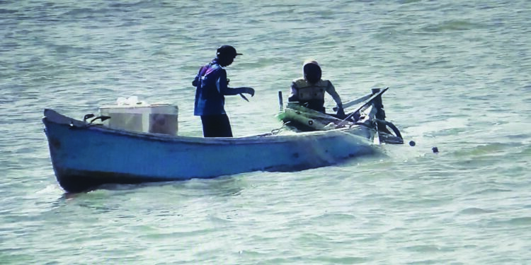 मच्छिमारांवर उपासमारीची वेळ