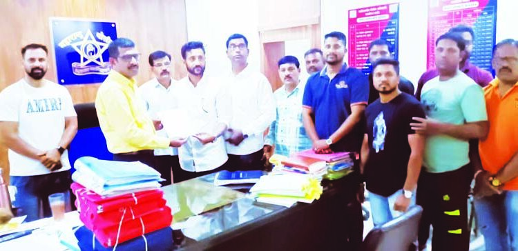 गुरचरणाची जागा अबाधित ठेवा