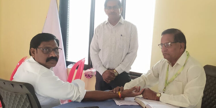 चिरनेर येथे आयुर्वेदिक शिबीर