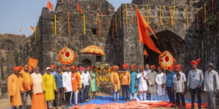 पद्मदुर्गावर अवतरली शिवशाही