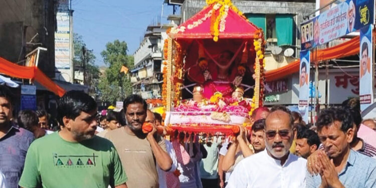 जैन भगिनीवर भावपूर्ण अंत्यसंस्कार