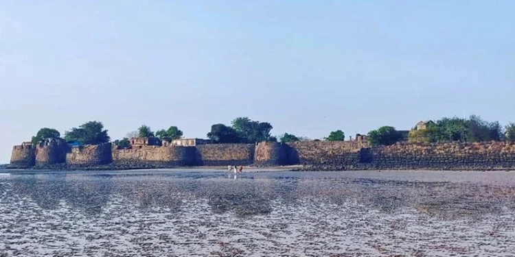 कुलाबा किल्ल्यात मोफत प्रवेश