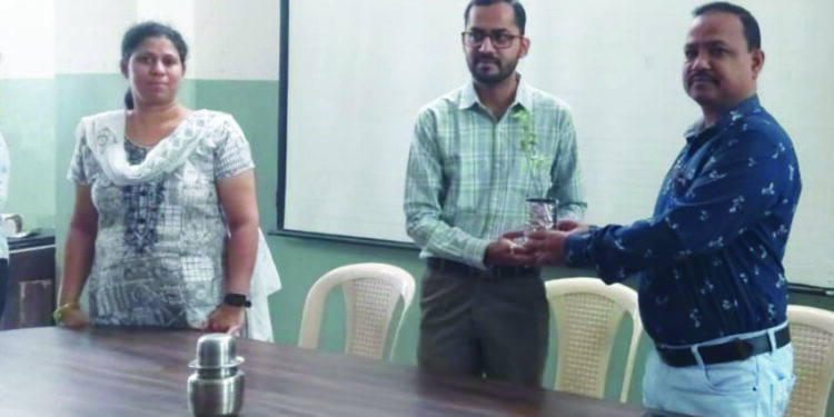 हिरवळ महाविद्यालयात वस्तू व सेवा कर यावर सेमिनार !