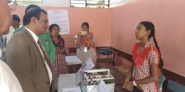 मानसी पाटीलची राज्यस्तरिय विज्ञान प्रदर्शनात निवड