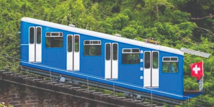 मुख्यमंत्र्यांनी माथेरान पर्यटनस्थळाकडे लक्ष केंद्रित करावे ; स्थानिकांची मागणी