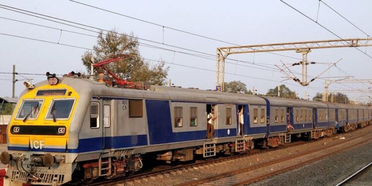 रोहा-दिवा मेमू रेल्वे वेळापत्रकात बदल