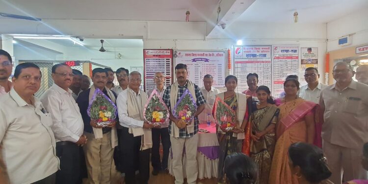 प्रमोद दळवी सेवानिवृत्त