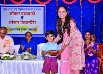 विद्यार्थ्यांनी यशस्वी होण्यासाठी जिद्द ठेवावी: नयन कर्णिक