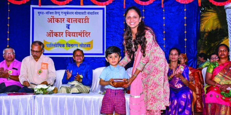 विद्यार्थ्यांनी यशस्वी होण्यासाठी जिद्द ठेवावी: नयन कर्णिक