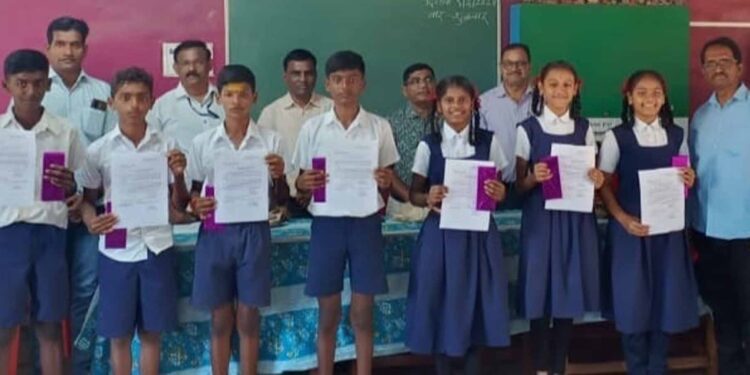 एनएमएमएस परीक्षेत नवघर शाळेचे यश