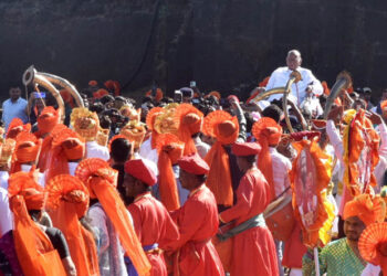 रायगडावर घुमले ‘तुतारी’चे नाद