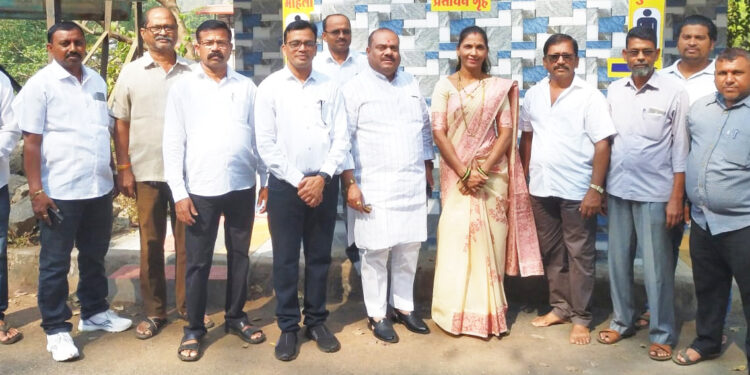 हुतात्मा चौक येथे स्वच्छता गृह सुरु