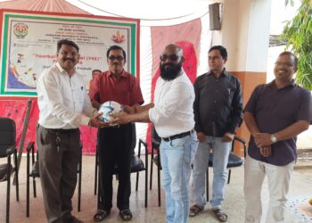 नवोदय विद्यालयात फुटबॉल स्पर्धा उत्साहात