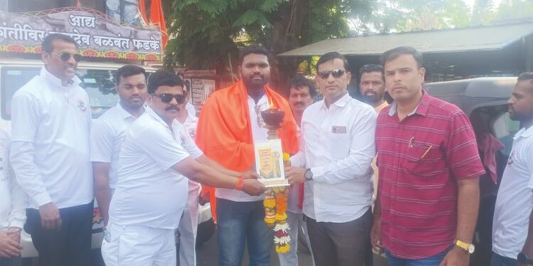 क्रांतिवीर ज्योतीचे जोरदार स्वागत