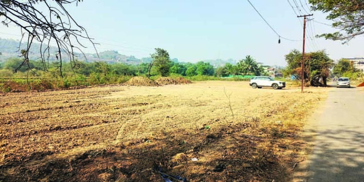शहराला अवैध भरावाचा विळखा