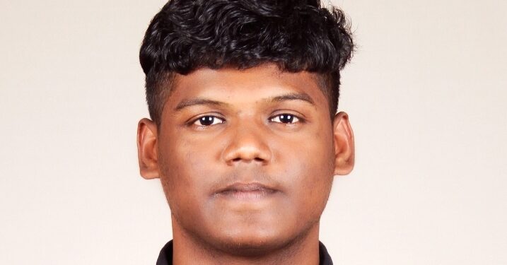 आर्यनची क्रिकेट स्पर्धेसाठी निवड