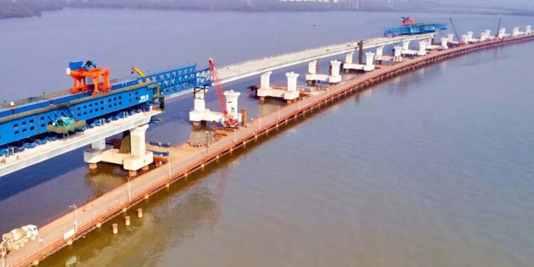 करंजा-रेवस खाडीपुलाची निविदा जाहीर