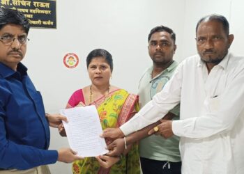 धोत्रेवाडी लाखो खर्चूनही पाणी नाही