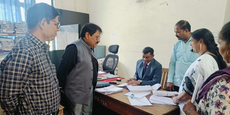 राष्ट्रीय लोक अदालतीत 1382 प्रकरणे निकाली