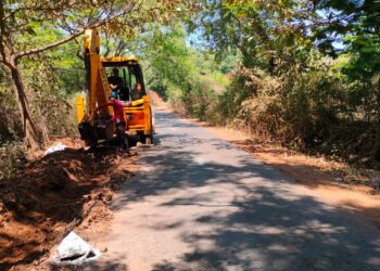 श्रीवर्धन रस्ता रूंदीकरणाला वेग