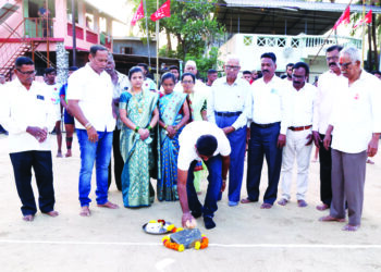 ओमकार क्रीडा मंडळाने खेळाडूंना नेहमीच प्रोत्साहन दिले