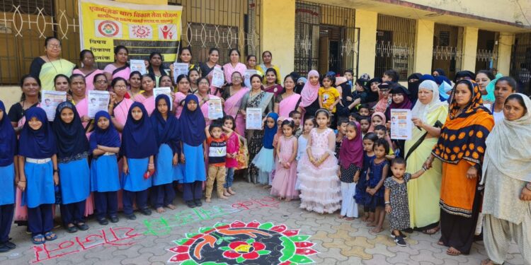 खोपोलीत ‘लेक लाडकी’ योजनेची जनजागृती