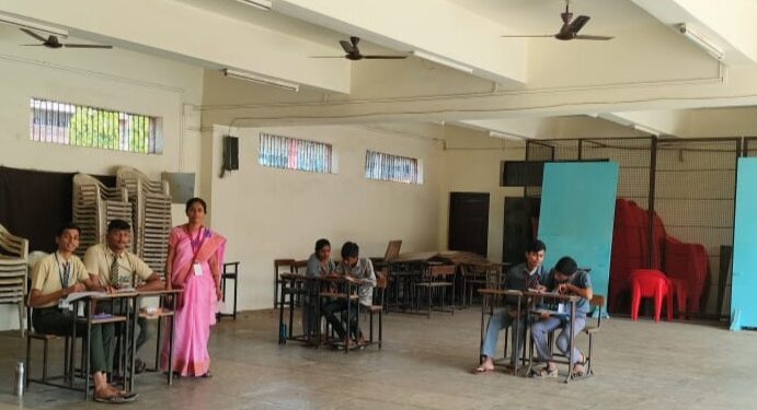 कर्जतमध्ये दहा केंद्रांवर दहावीची परीक्षा सुरू