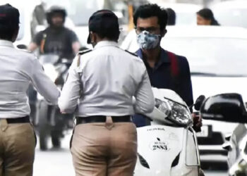 बेशिस्त चालकांकडून लाखोचा दंड वसूल