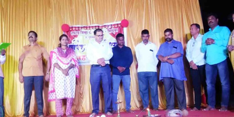 सिद्धेश्‍वर शाळेचे स्नेहसंमेलन