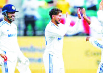 अंतिम सामन्यात 16 धावांवर संघ गारद