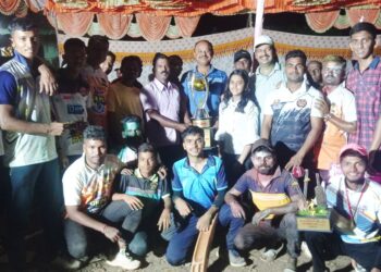 होळी चषक क्रिकेट स्पर्धा