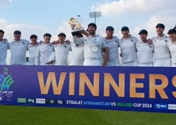 आयर्लंडचा कसोटीत पहिला विजय