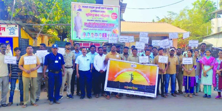 म्हसळ्यात प्रकाशदूत दिवस साजरा