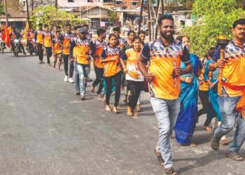 शिवप्रेमी मित्र मंडळाच्या शिवज्योतीचे मुरुडमध्ये स्वागत