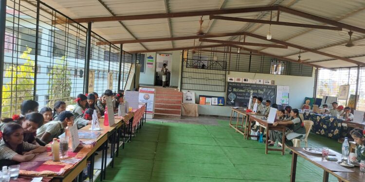 विद्या विकास शाळेत विज्ञान प्रदर्शन