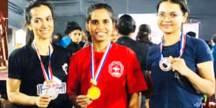 पॉवर लिफ्टींग स्पर्धेत अमृता भगतला सुवर्णपदक