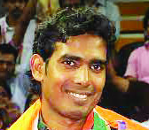 भारतीय पथकाचा शरथ कमल ध्वजवाहक