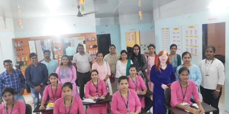 बेरोजगार युवक-युवतींना मोफत प्रशिक्षण