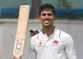 मुंबईने भारताला दिला अष्टपैलू तनुष