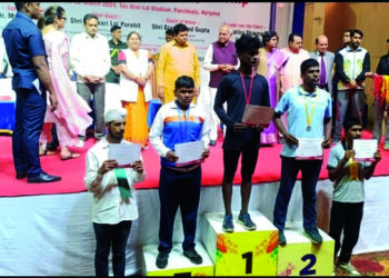 आदेश कोळीचे क्रीडा स्पर्धेत यश