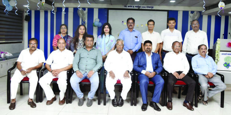 आदर्श पतसंस्थेची नावाप्रमाणे कामगिरी