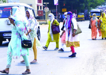 रायगड जिल्ह्याचा पारा चढला