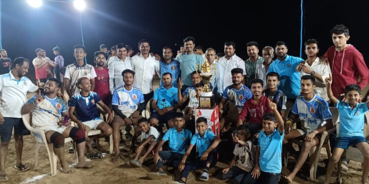 धाक्सूद चिल्हे संघ ठरला अंतिम विजेता